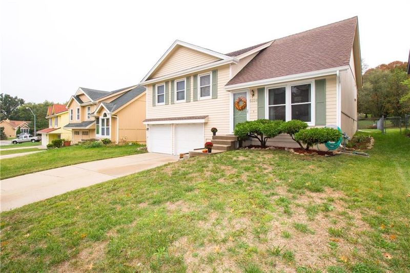 6224 N Ames Ave, Kansas City, MO 64151