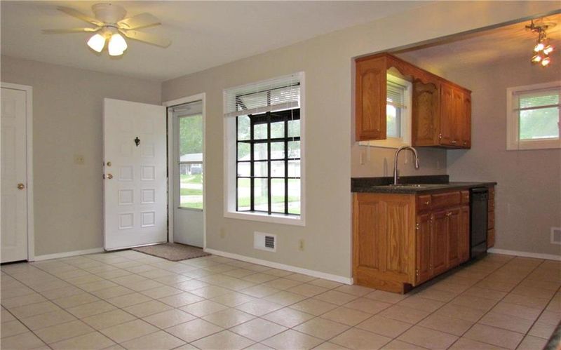 7401 E 109th St, Kansas City, MO 64134