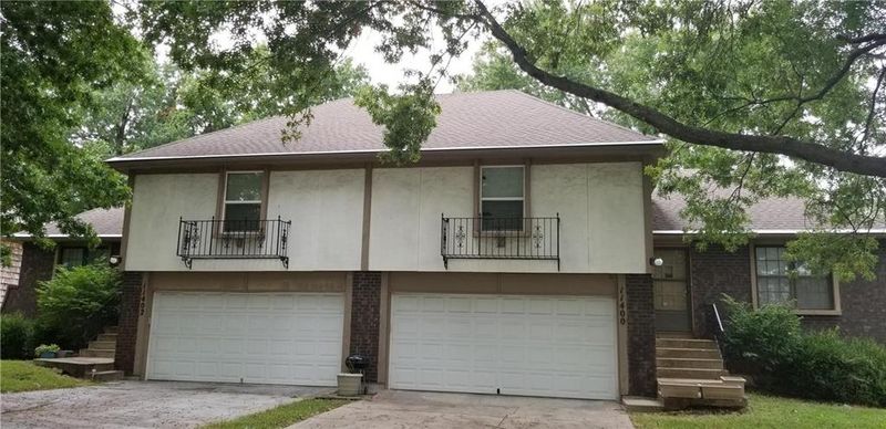11400 Oak St, Kansas City, MO 64114