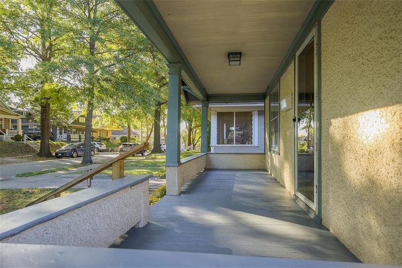 4624 Fairmount St, Kansas City, MO 64111
