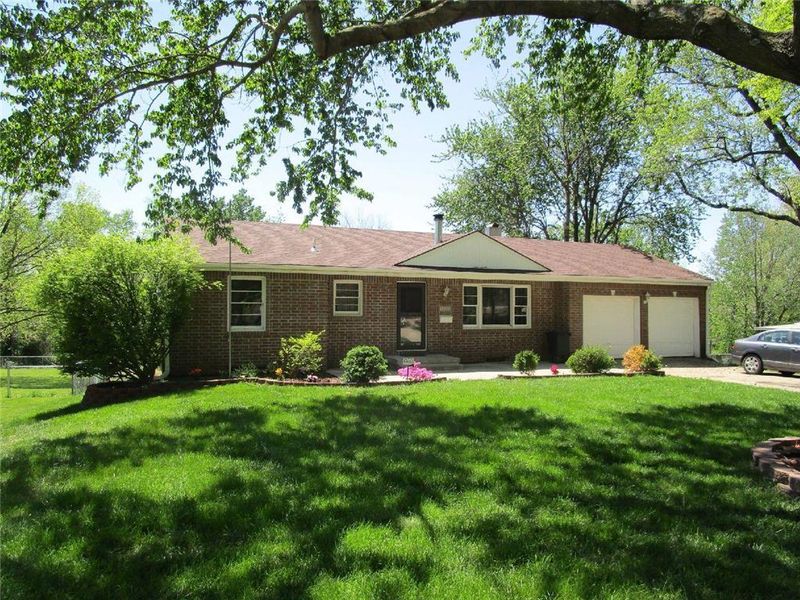 12115 E 52nd Ter, Kansas City, MO 64133
