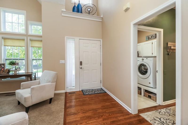 21719 W 52nd Ter, Shawnee, KS 66226