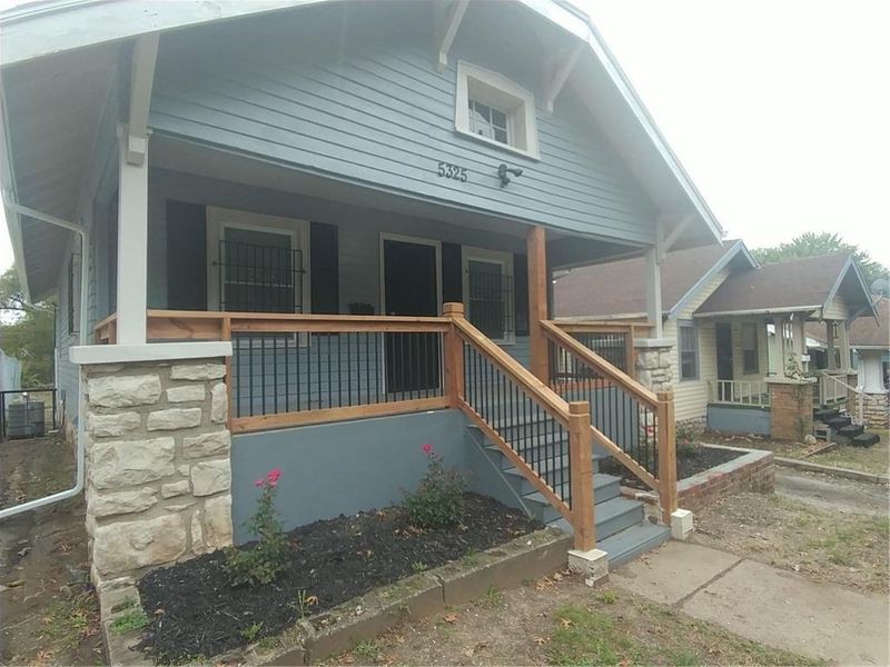 5325 Park Ave, Kansas City, MO 64130