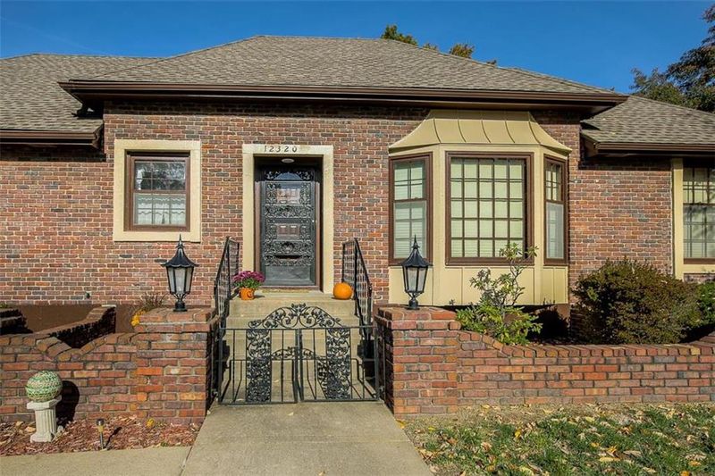 12320 E 59th Ter, Kansas City, MO 64133
