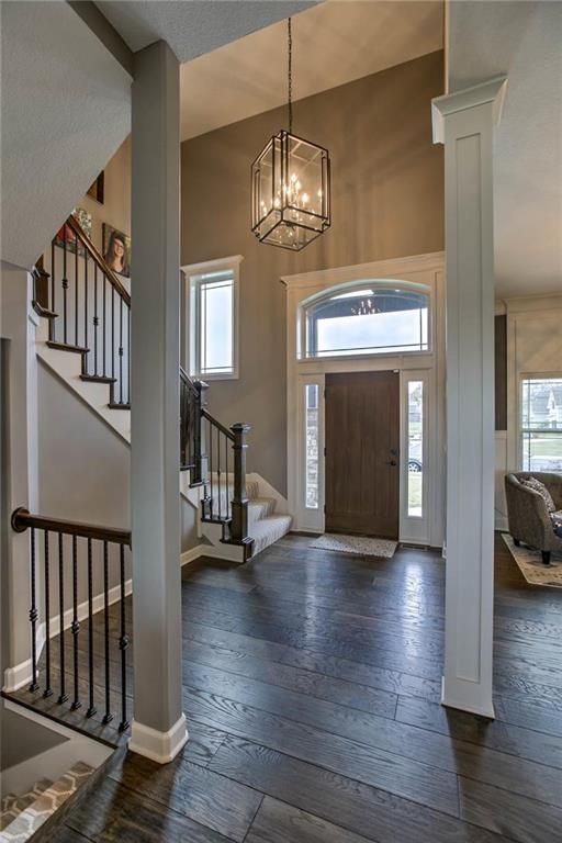 5000 NW Montebella Dr, Riverside, MO 64150