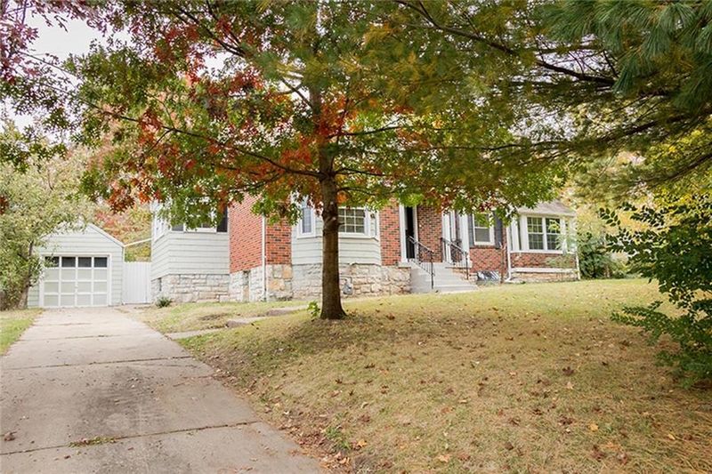1440 E 75th Ter, Kansas City, MO 64132