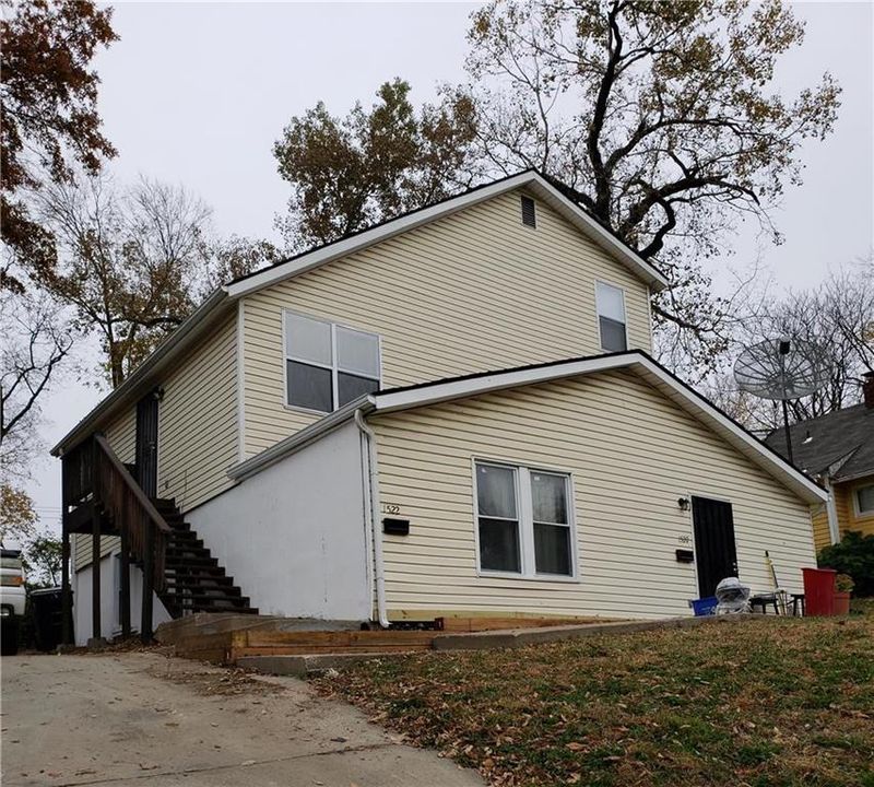 1520 E 50th St, Kansas City, MO 64110