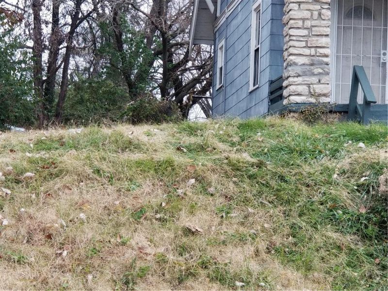 4331 Myrtle Ave, Kansas City, MO 64130