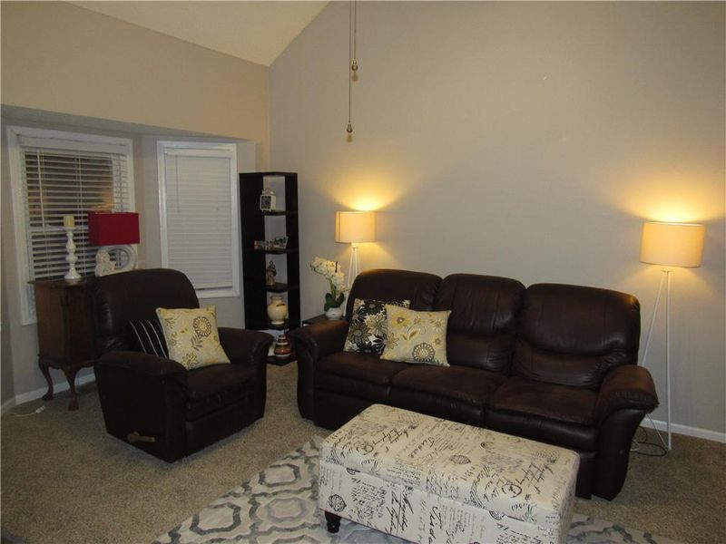 1908 NW 62nd Ter, Kansas City, MO 64151