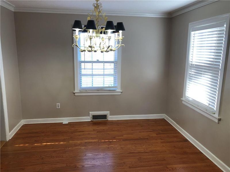 8805 Custer Trl, Kansas City, MO 64131