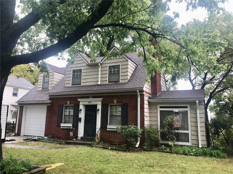 8805 Custer Trl, Kansas City, MO 64131