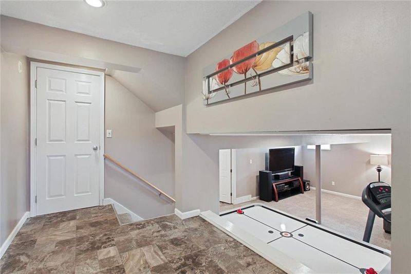5604 N Booth Ave, Kansas City, MO 64119