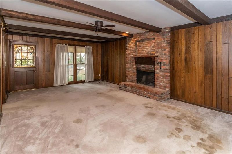 12046 W 100th St, Lenexa, KS 66215