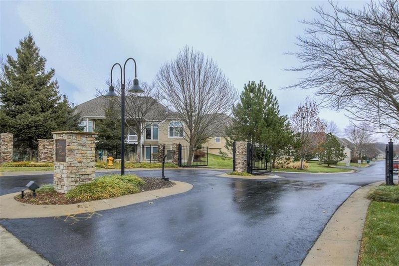 12944 Travis St, Overland Park, KS 66209
