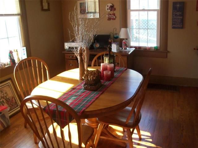 2633 Jules St, St Joseph, MO 64501