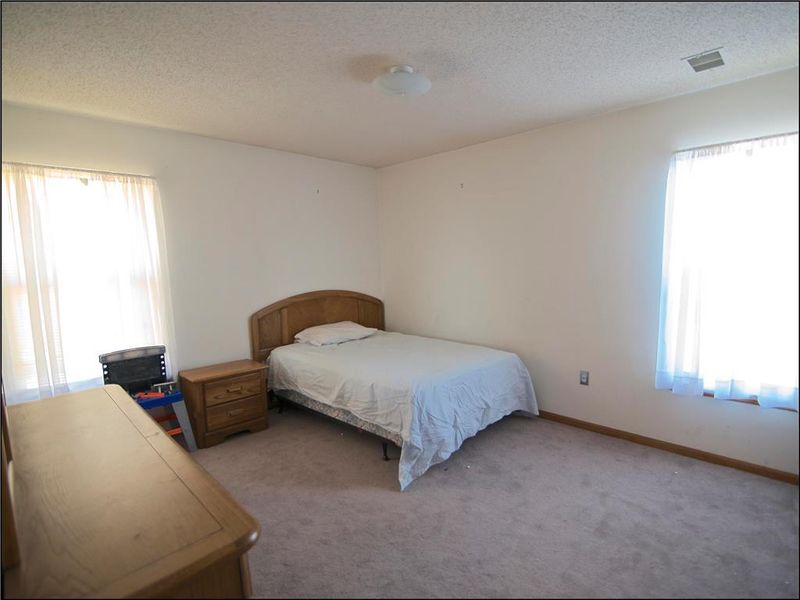 2103 Madison Ave, Kansas City, MO 64108