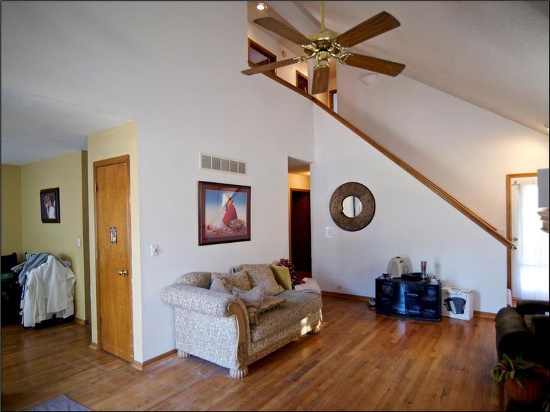 2103 Madison Ave, Kansas City, MO 64108