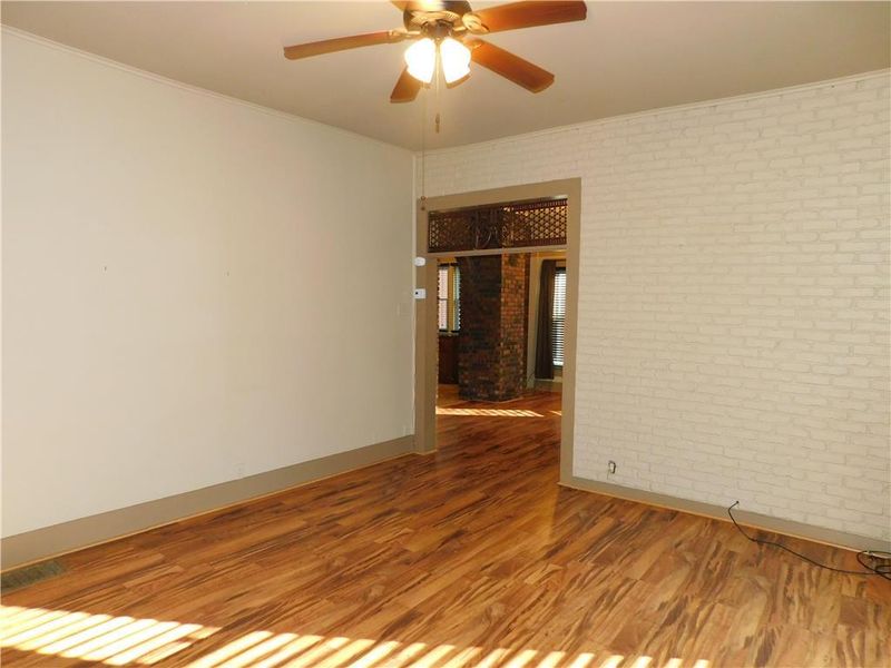 933 Riley St, Atchison, KS 66002
