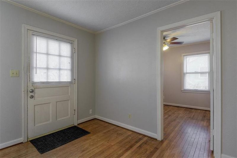 11701 E 58th Ter, Kansas City, MO 64133