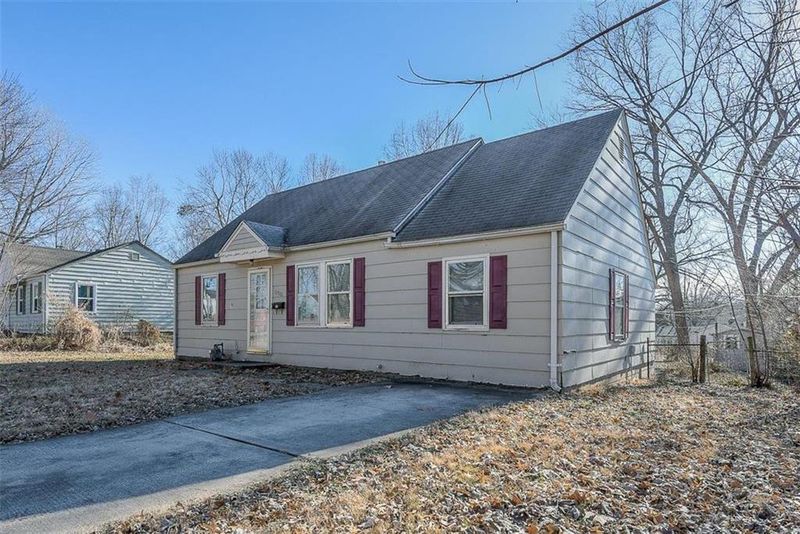 11701 E 58th Ter, Kansas City, MO 64133
