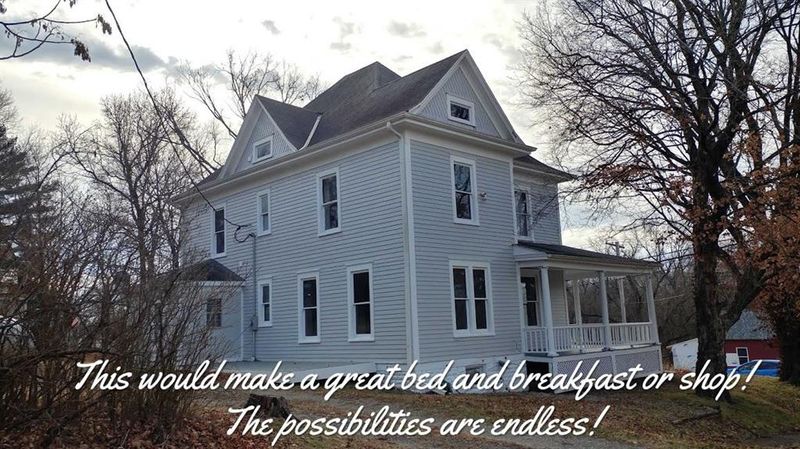 202 E Jackson St, Warsaw, MO 65355