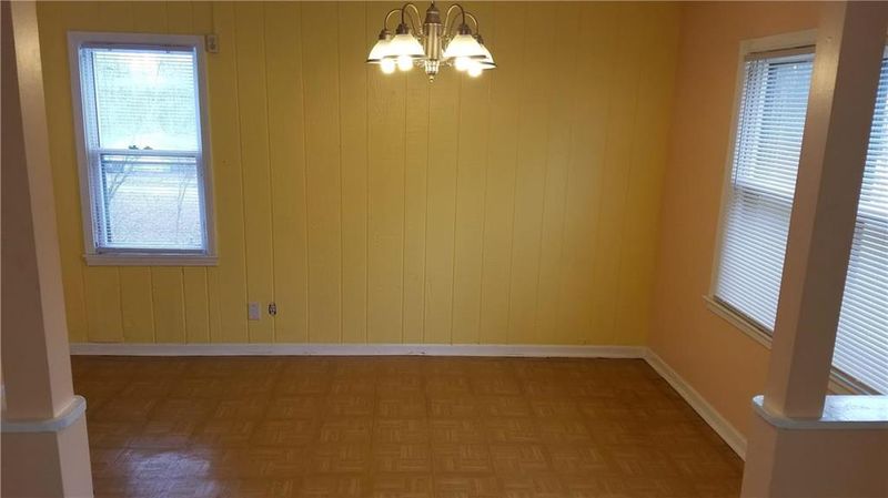 4615 Freeman Ave, Kansas City, KS 66102
