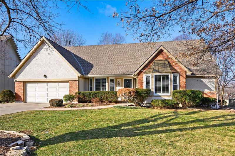 10706 Walmer St, Overland Park, KS 66211