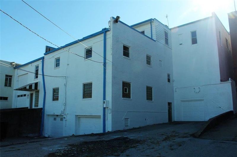 6606 Independence Ave, Kansas City, MO 64125