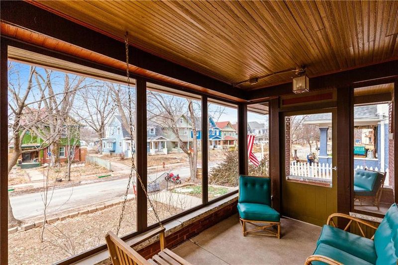 3925 Harrison St, Kansas City, MO 64110