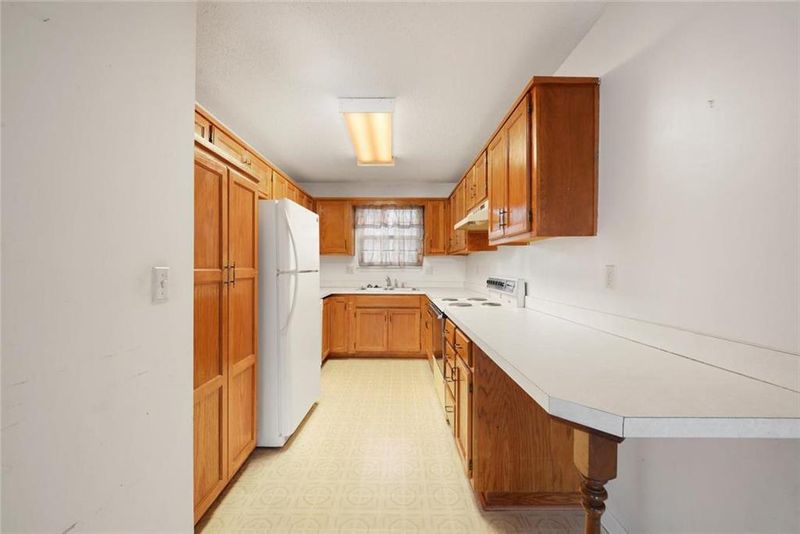 13306 Walnut St, Kansas City, MO 64145