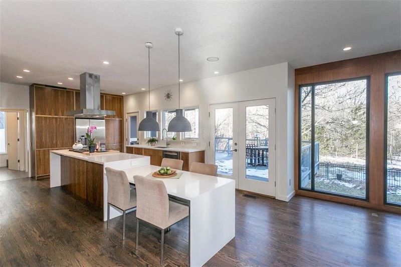 12455 Rosehill St, Overland Park, KS 66213