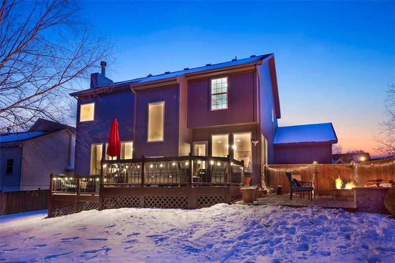 7912 W 153rd Ter, Overland Park, KS 66223