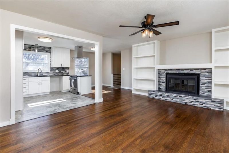 4509 E 112th St, Kansas City, MO 64137