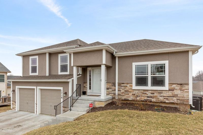 1716 N 57th Ter, Kansas City, KS 66102