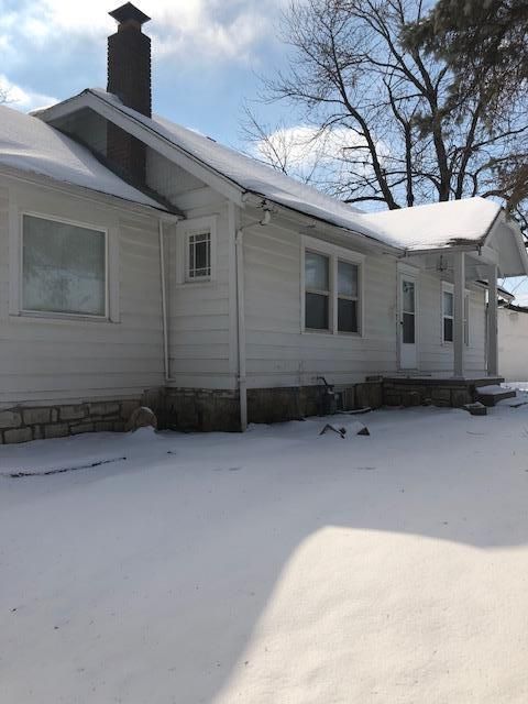 1115 E 77th Ter, Kansas City, MO 64131