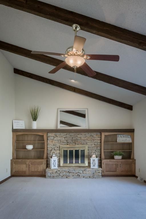 12801 W 70th St, Shawnee, KS 66216