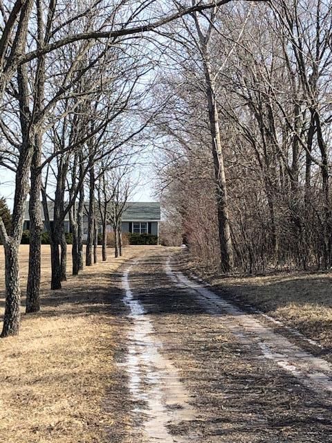 1202 Union Rd, Lawrence, KS 66044
