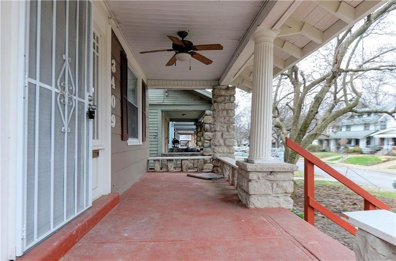 3409 College Ave, Kansas City, MO 64130