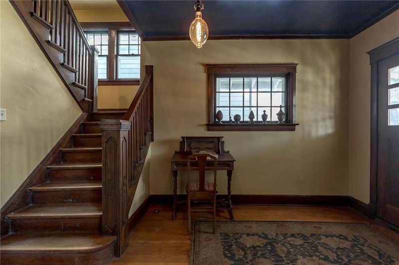 3904 Forest Ave, Kansas City, MO 64110