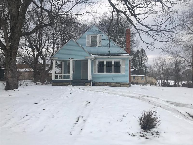 4044 E 67th Ter, Kansas City, MO 64130
