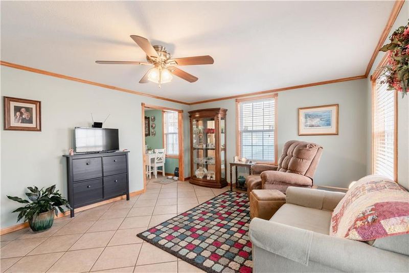 330 N 32nd St, Kansas City, KS 66102