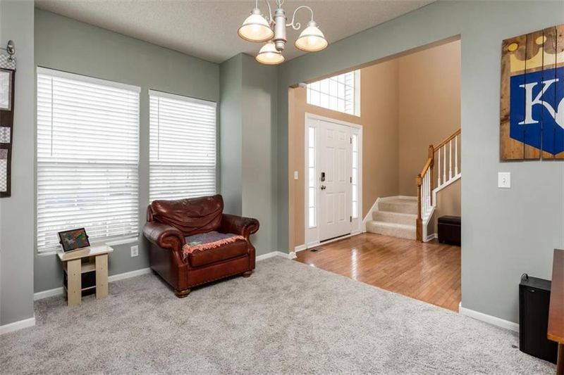 4600 NE 77th Ter, Kansas City, MO 64119