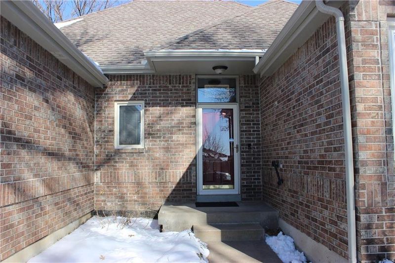 210 E 130th Ct, Kansas City, MO 64145