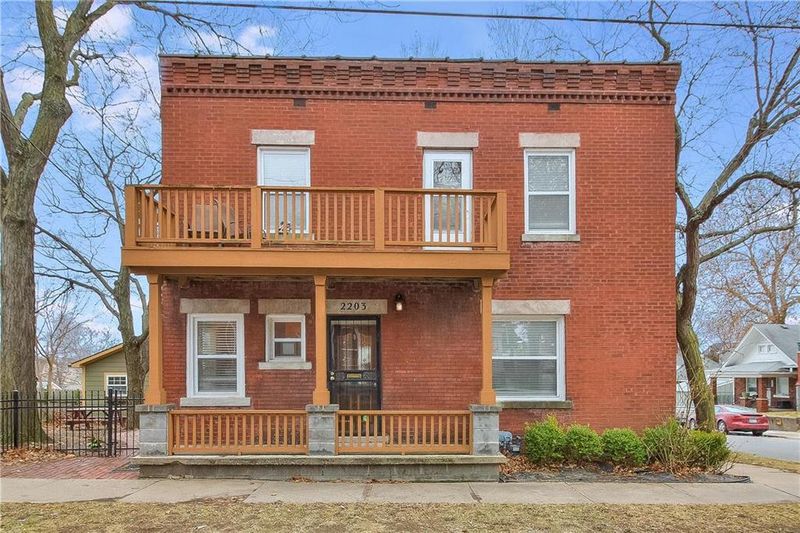 2203 Elma St, Kansas City, MO 64124