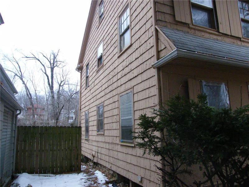 5425 Paseo Blvd, Kansas City, MO 64110