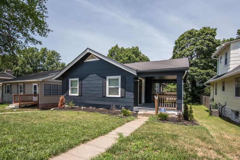 318 E 75th St, Kansas City, MO 64114