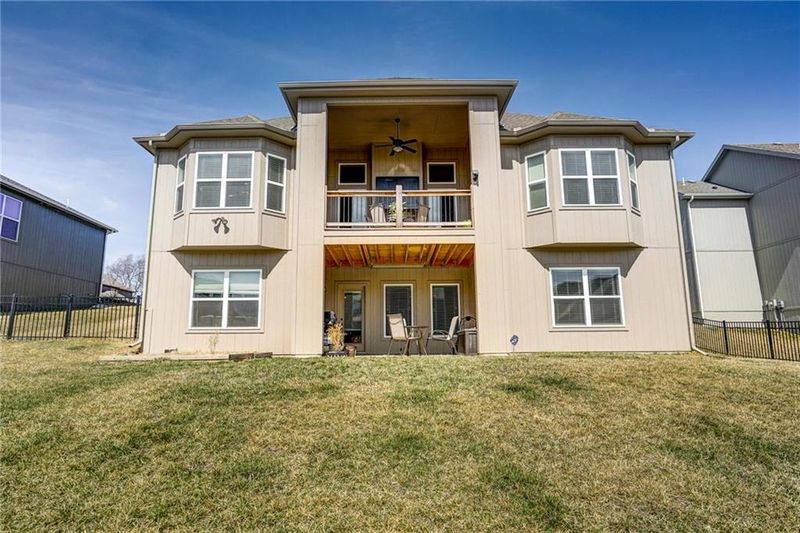 2309 NE 112th St, Kansas City, MO 64155