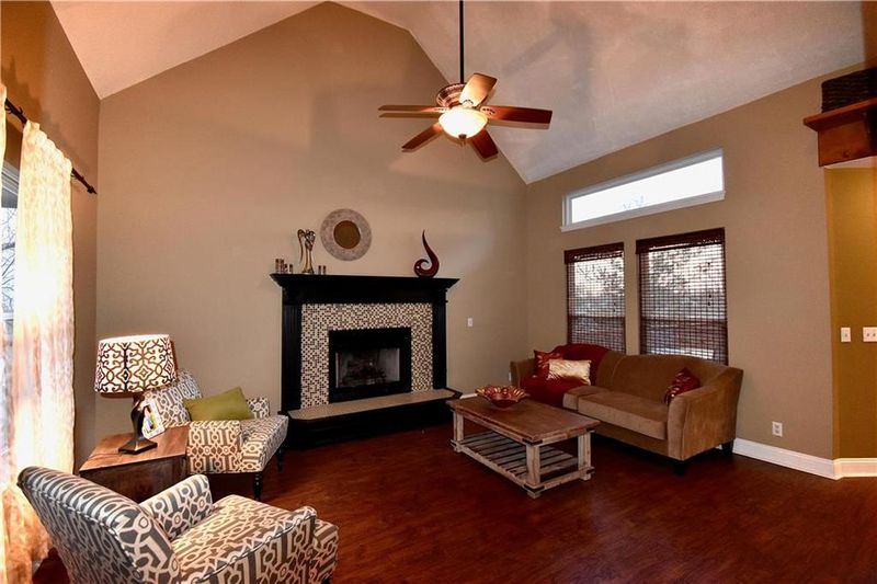 7320 N Eastern Ave, Kansas City, MO 64119