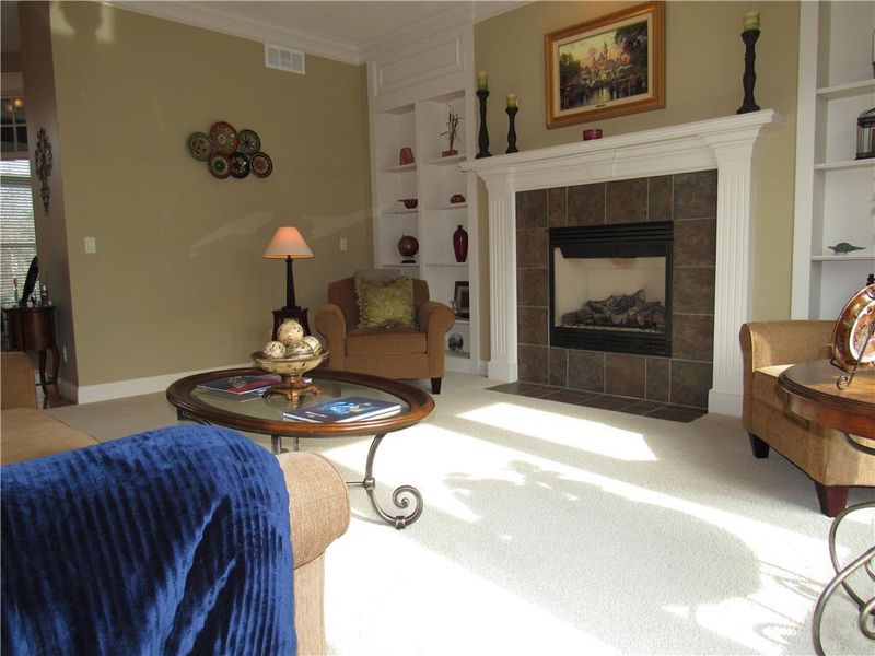 11157 W 146th Ter, Olathe, KS 66062