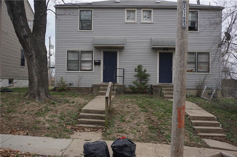 5537 Wabash Ave, Kansas City, MO 64130
